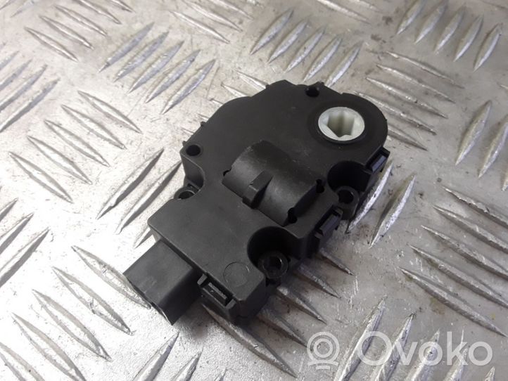 Mercedes-Benz ML W163 Air flap motor/actuator 929888G