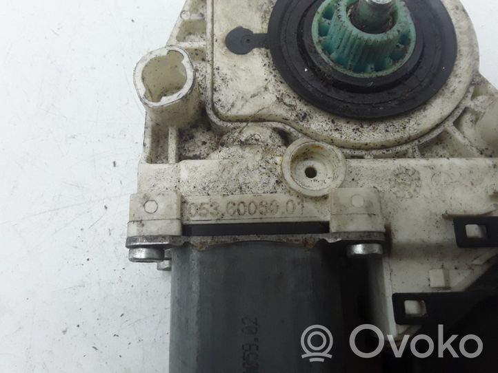 Volkswagen Golf IV Fensterhebermotor Tür hinten 997755102