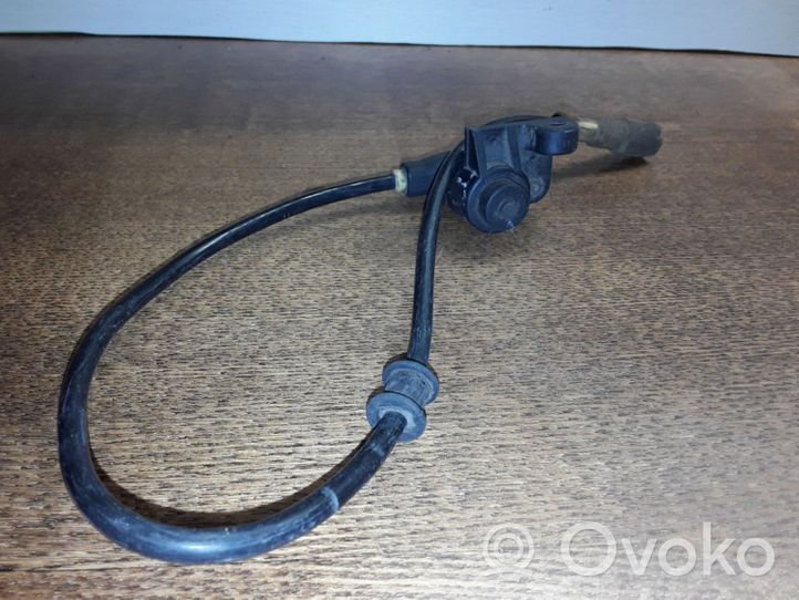 Opel Corsa C Czujnik prędkości obrotowej koła ABS 90386504