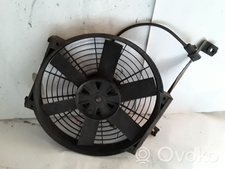 Mitsubishi Pajero Ventilateur de refroidissement de radiateur électrique A0069