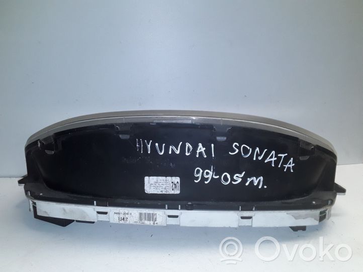Hyundai Sonata Compteur de vitesse tableau de bord 940013D010