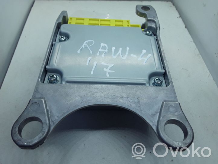 Toyota RAV 4 (XA40) Sterownik / Moduł Airbag 8917042400