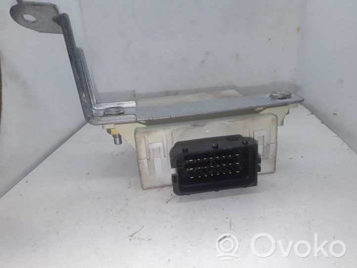 Toyota Avensis T250 Relè di controllo dei finestrini 8594005040