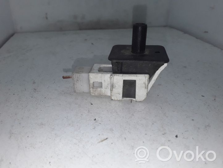 Mercedes-Benz C AMG W203 Front door sensor coupe 2028209410