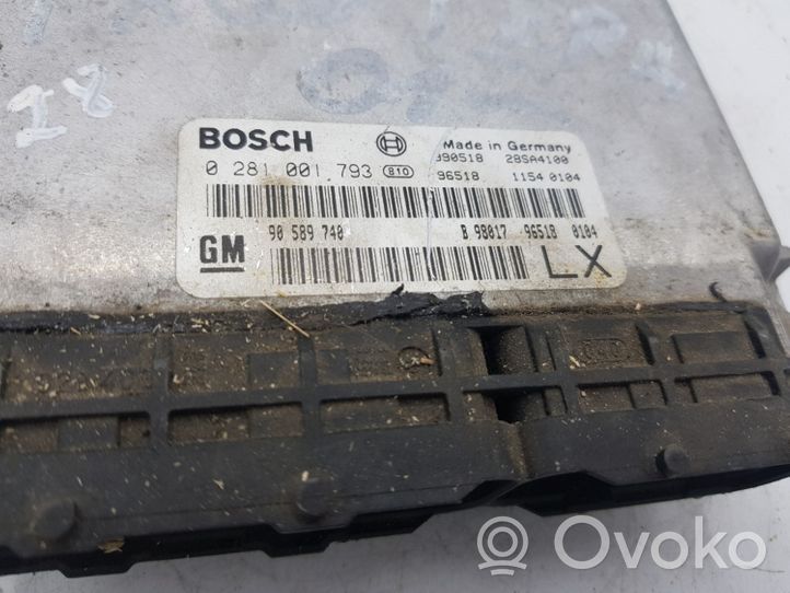 Opel Frontera B Calculateur moteur ECU 90589740