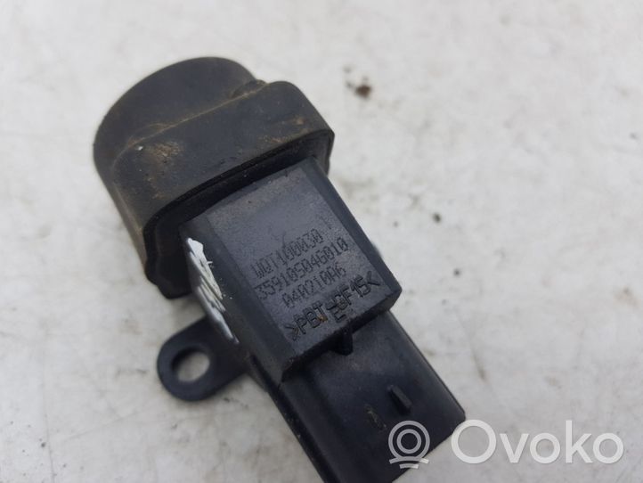 Honda Accord Wyłącznik wstrząsowy / uderzeniowy odcinający dopływ paliwa 35910504G010