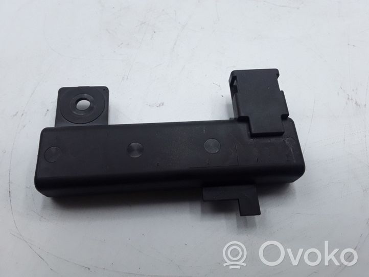 Audi A8 S8 D3 4E Antenne intérieure accès confort 3D0909141E