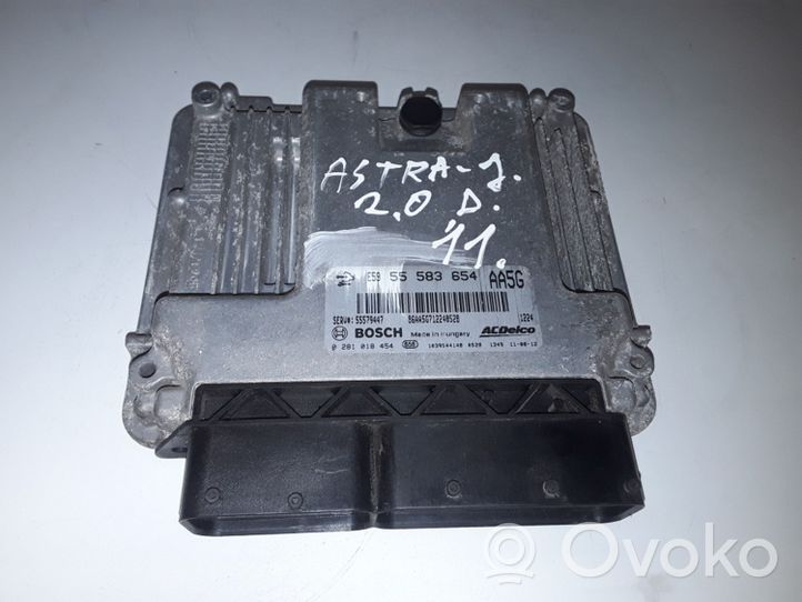 Opel Astra J Moottorin ohjainlaite/moduuli 0281018454