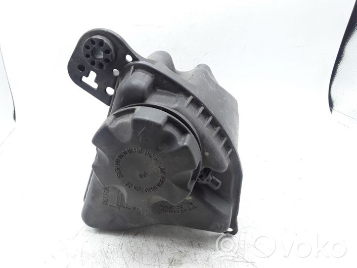 BMW 5 F10 F11 Vase d'expansion / réservoir de liquide de refroidissement 17137806038