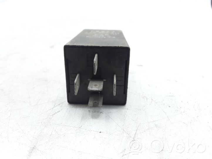 Audi A6 S6 C4 4A Other relay 4A0907413