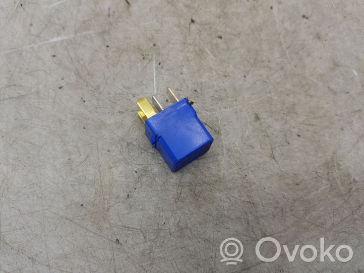 Nissan Note (E11) Other relay 2523079944