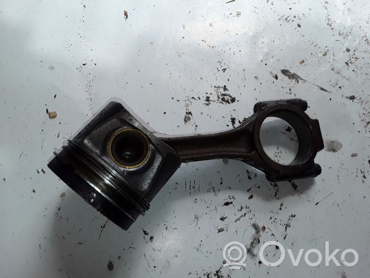 Volkswagen Jetta V Piston with connecting rod 81L97AB