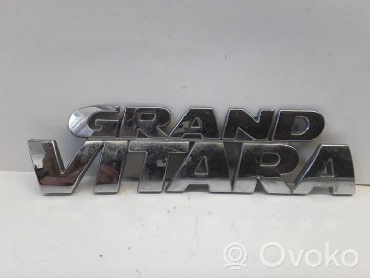Suzuki Grand Vitara II Gamintojo ženkliukas/ modelio raidės NOCODE
