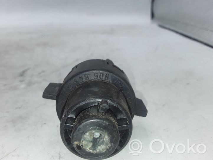 Audi 80 90 S2 B4 Ignition lock contact 4A0905849