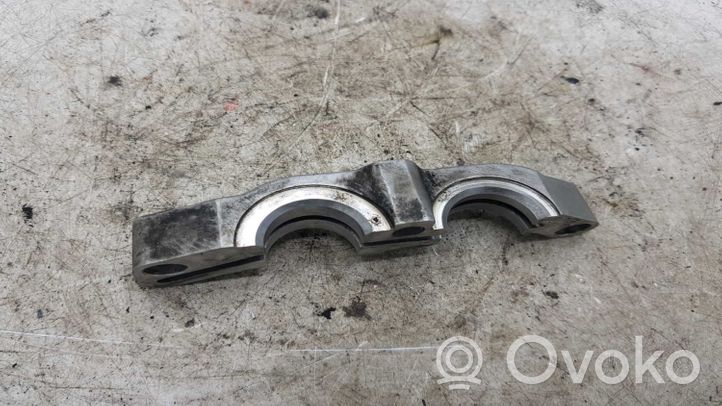 Toyota Previa (XR30, XR40) II Camshaft holder bracket 