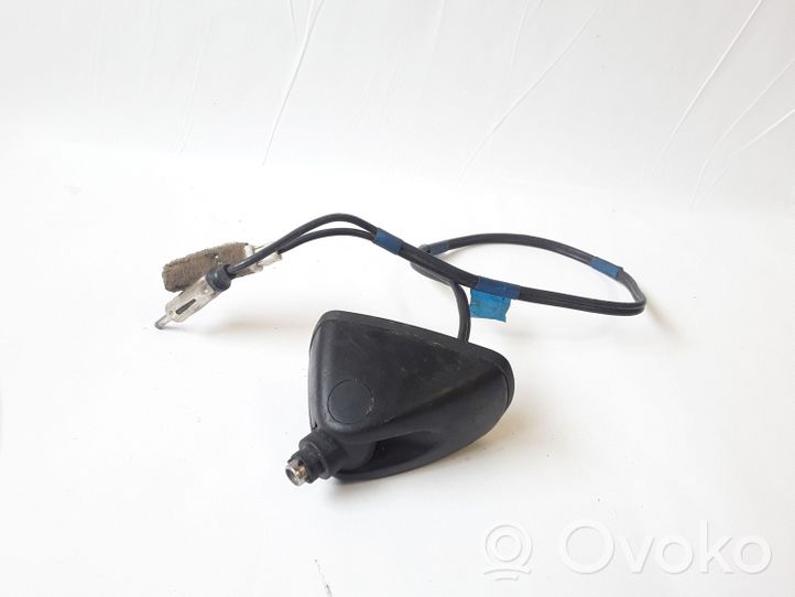 Lexus RX 300 Antena radiowa V300919E