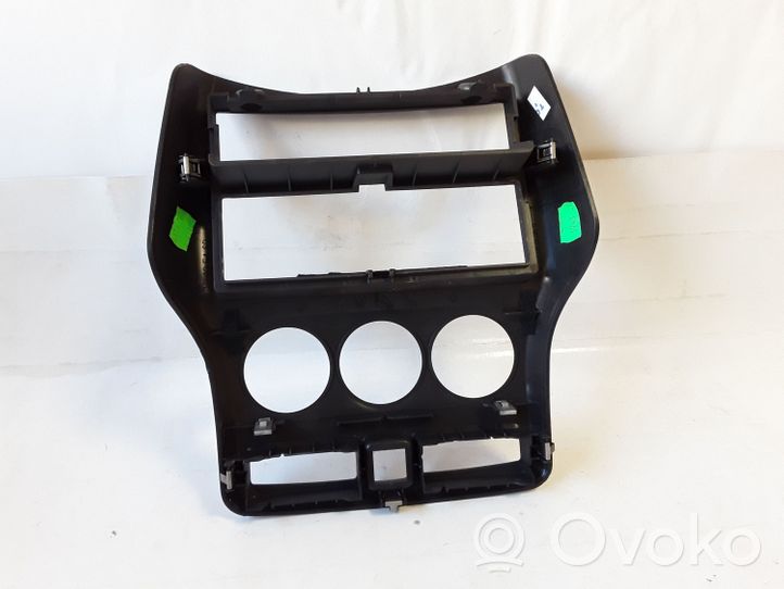 Citroen C3 Picasso Verkleidung Radio / Navigation 96825462