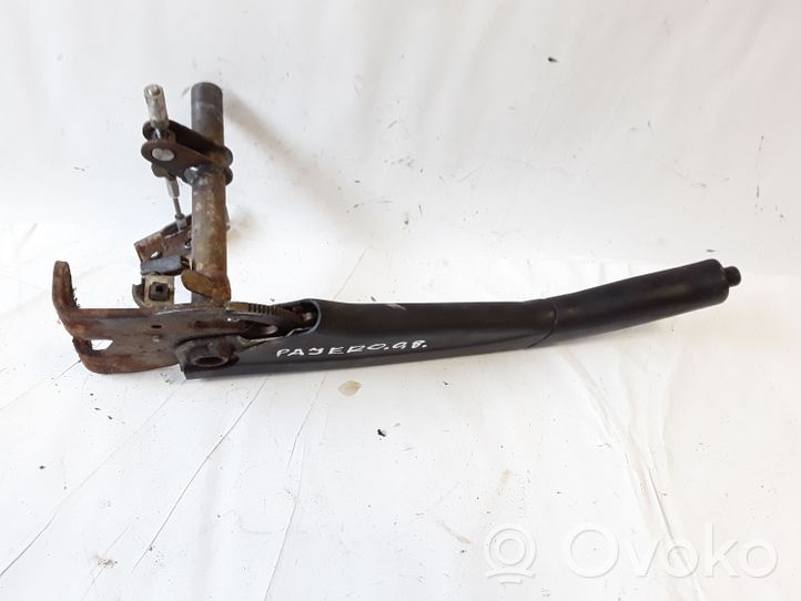 Mitsubishi Pajero Handbrake/parking brake lever assembly 