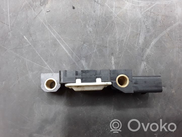 Volkswagen Touareg I Gaisa spilvenu trieciensensors 4B0959643E