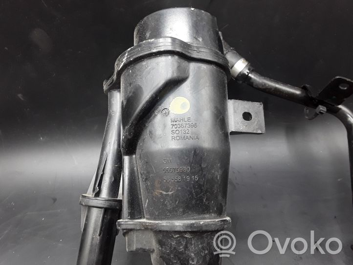 Opel Zafira C Oil breather separator 55575980