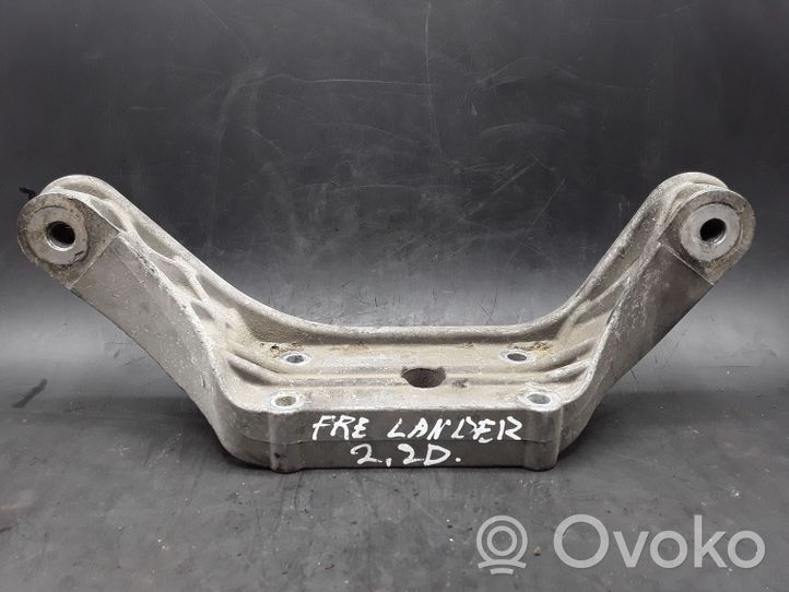 Land Rover Freelander 2 - LR2 Support de différentiel arrière 6527110600