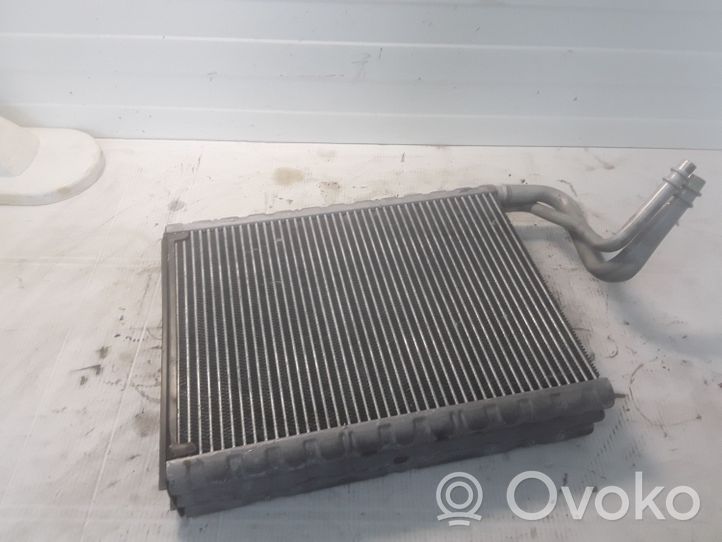 BMW 7 F01 F02 F03 F04 Heater blower radiator U7589002