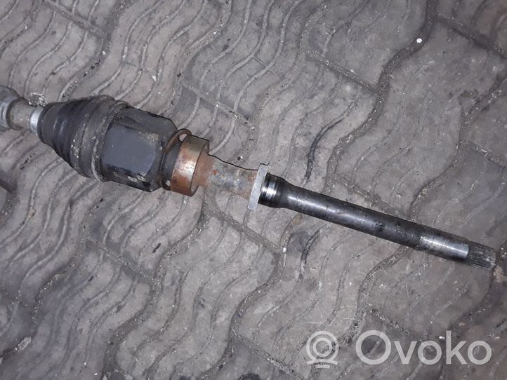 Toyota Urban Cruiser (XP110) Front driveshaft 09061220051