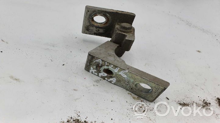 Fiat Stilo Front door lower hinge 