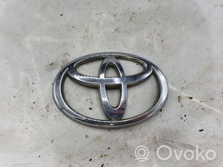 Toyota Corolla Verso E121 Emblemat / Znaczek tylny / Litery modelu 32801010