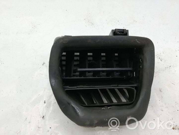 Fiat Grande Punto Boczna kratka nawiewu deski rozdzielczej 735383262