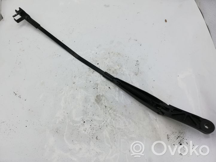 Volkswagen Golf Plus Windshield/front glass wiper blade 5M0955409