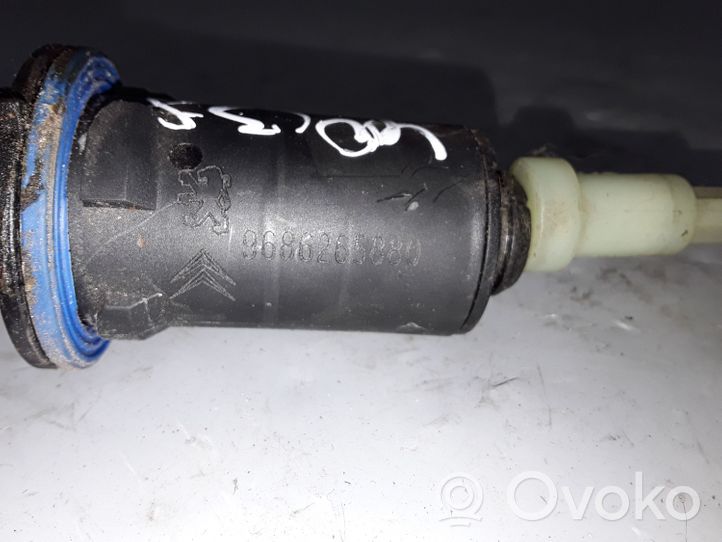 Peugeot 5008 Główny cylinder sprzęgła 9686265880