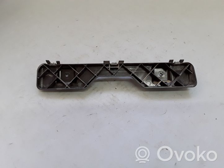 KIA Carens II Support de pare-chocs arrière 866141D000