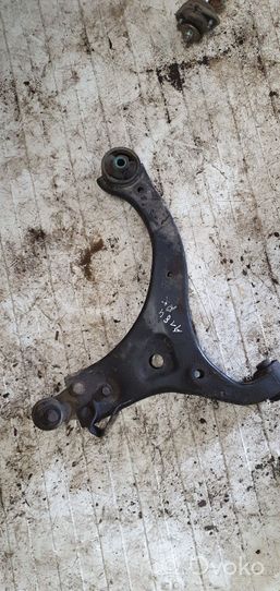 Hyundai ix 55 Front lower control arm/wishbone 