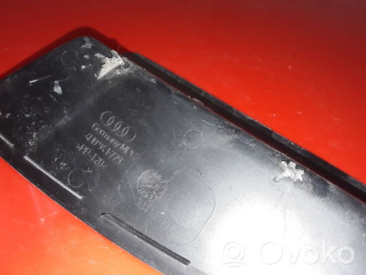 Audi A8 S8 D4 4H Rivestimento modanatura del faro posteriore 4H0941779