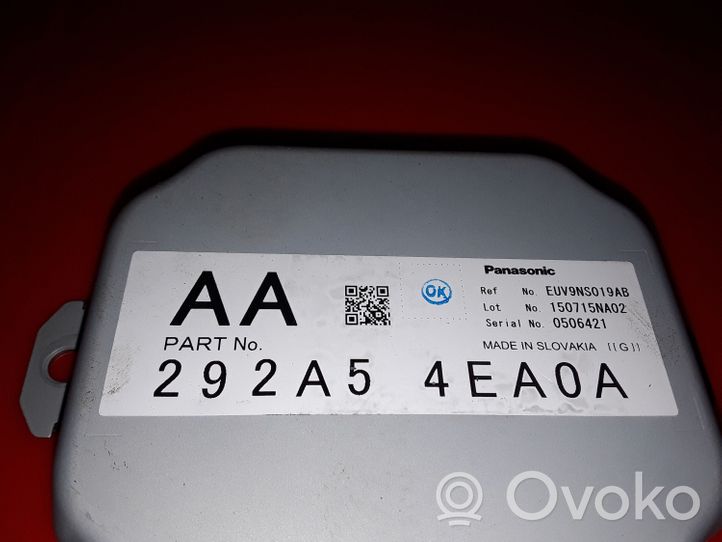 Nissan Qashqai Przetwornica napięcia / Moduł przetwornicy 292A54EA0A