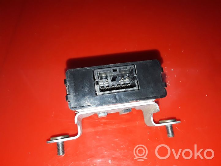 Mitsubishi Pajero Module confort MN171302