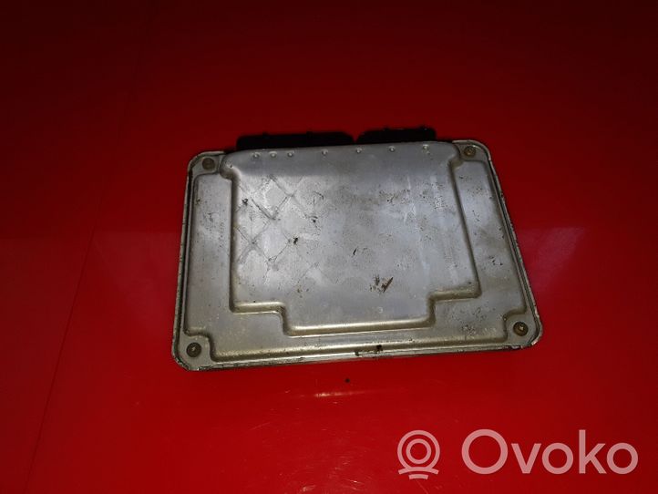 Skoda Fabia Mk1 (6Y) Sterownik / Moduł ECU 038906019AF