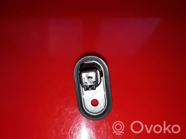 Toyota RAV 4 (XA30) Czujnik otwarcia drzwi tylnych NOCODE