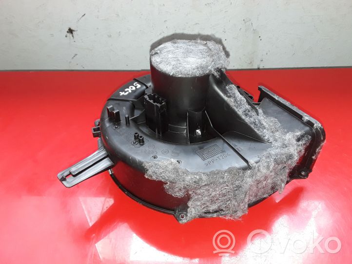 Seat Toledo IV (NH) Ventola riscaldamento/ventilatore abitacolo 6R2819015