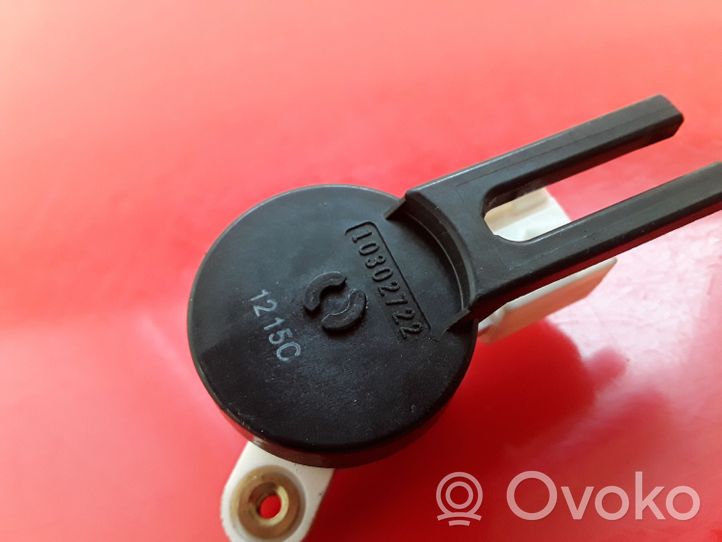 Opel Antara Interruttore del pedale del freno 10302722