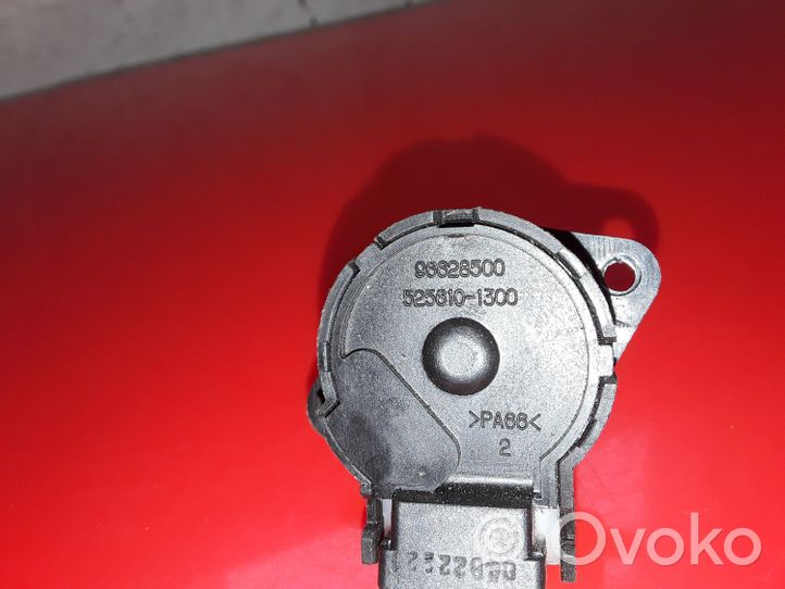 Opel Antara Aizdedzes slēdža kontakti 96628500