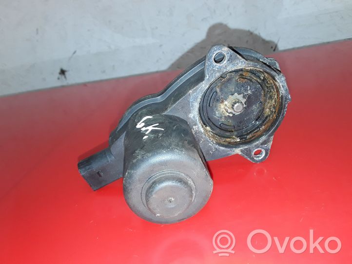 Audi A4 S4 B8 8K Motore del freno a mano/freno di stazionamento 32335478