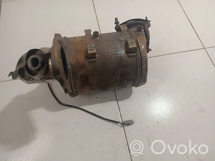 Nissan X-Trail T32 Filtr cząstek stałych Katalizator / FAP / DPF 1057582X