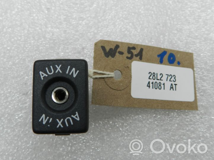 Volkswagen Sharan Enchufe conector entrada auxiliar 5M0035724