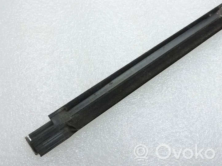 Opel Zafira C Front door trim (molding) 13260080