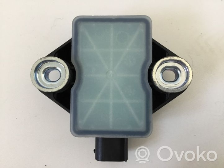 Mercedes-Benz GL X166 ESP acceleration yaw rate sensor A0065422618