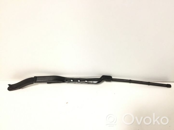 Mercedes-Benz GL X166 Windshield/front glass wiper blade A1668201040