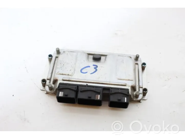 Citroen C3 Sterownik / Moduł ECU 0261207858