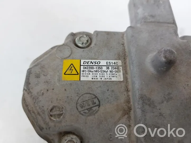 Toyota Yaris Compresseur de climatisation 8837015010